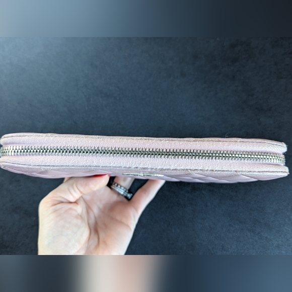 CHANEL Light Pink Metallic Zip Wallet - Picture 13 of 13